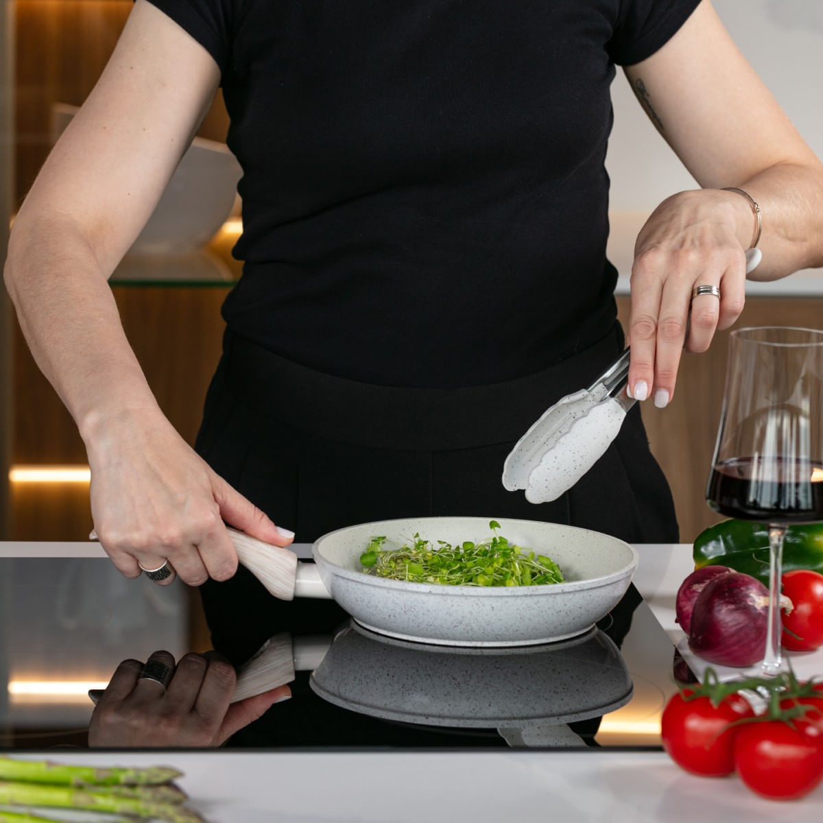 Frigideira de Indução Brinox Sirius Antiaderente Ceramic Life Ø24cm 1,6 Litros Vanilla - Imagem 2