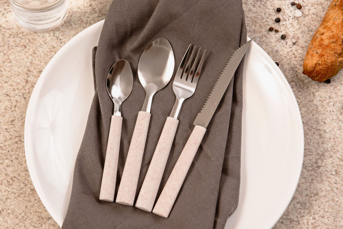 Faqueiro Brinox Aço Inoxidável com cabos em Polipropileno Rivieira 16 Peças Vanilla - Imagem 2