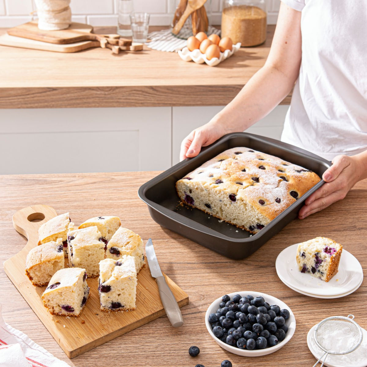 Assadeira Retangular Brinox Bakeware 39,5 x 28,6 x 6,6 cm Grafit - Imagem 2