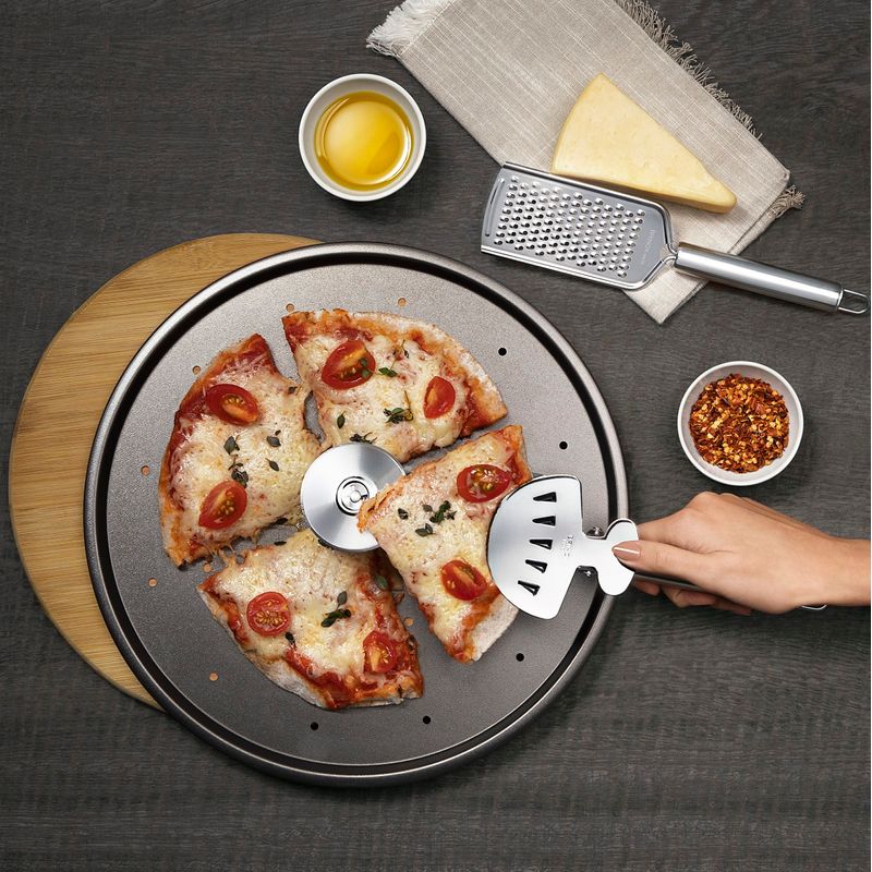 forma-para-pizza-aluminio-cor-grafite-brinox