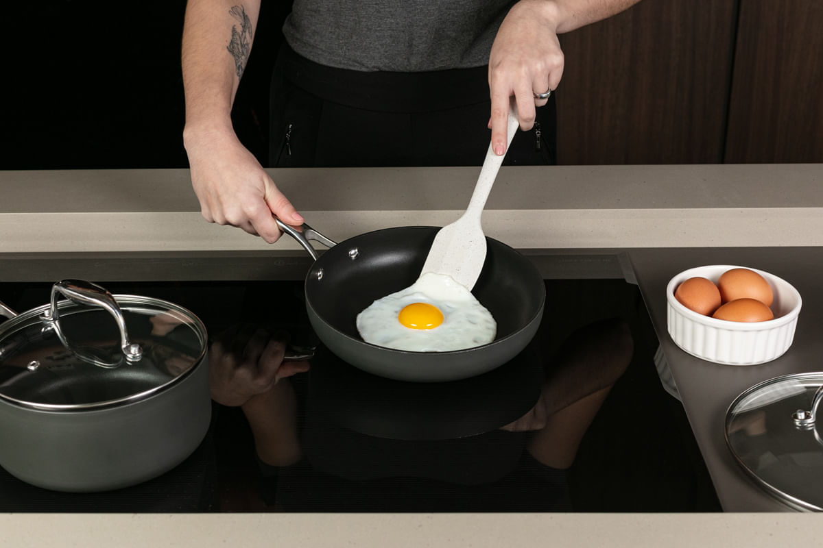 Frigideira de Indução Brinox Diamond Ø24cm 1,9L Antiaderente Pro-Flon Premium Preta - Imagem 2