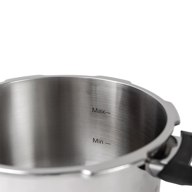 panela-de-pressao-brinox-inox-ultra-6-litros-com-fundo-triplo.jpg