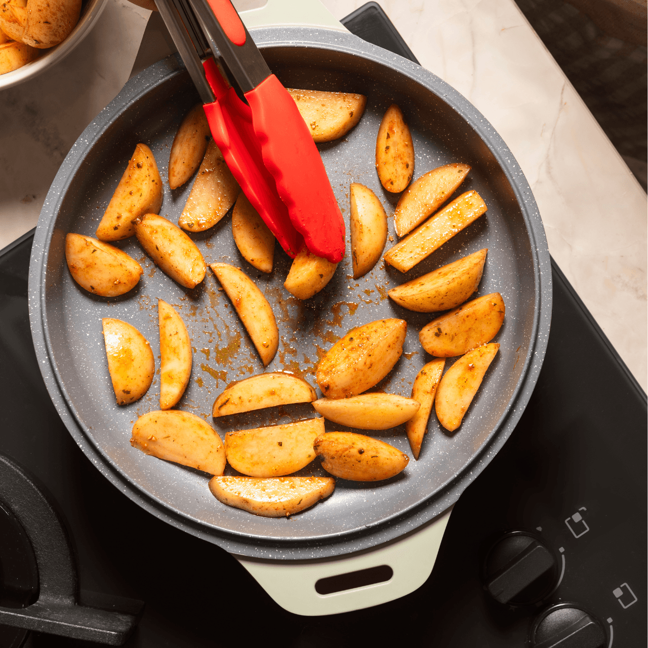 Jogo de Panelas Empilhável Brinox Loft 7 Peças Antiaderente Ceramic Life, Cabo Removível e Fundo de Indução – Verde - Imagem 8